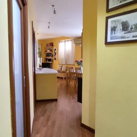 Policlinico Apartment *