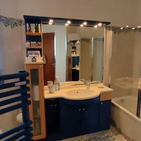 Policlinico Apartment *